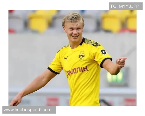 瓦诺利:佛罗伦萨应赢得比赛我们努力在米兰左路展开进攻 瓦诺利:佛罗伦萨应赢得比赛我们努力在米兰左路展开进攻