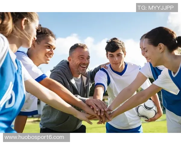 吉莱斯皮分享奥特教练的激励之道鼓励球员自信大胆展现自我