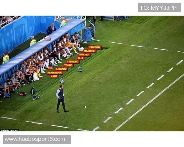 施洛特贝克背后铲踢科瓦奇称情况严重仅获黄牌引发争议 施洛特贝克背后铲踢科瓦奇称情况严重仅获黄牌引发争议